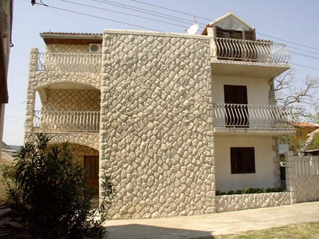 Apartments Vini And Ivana Sućuraj Exteriér fotografie